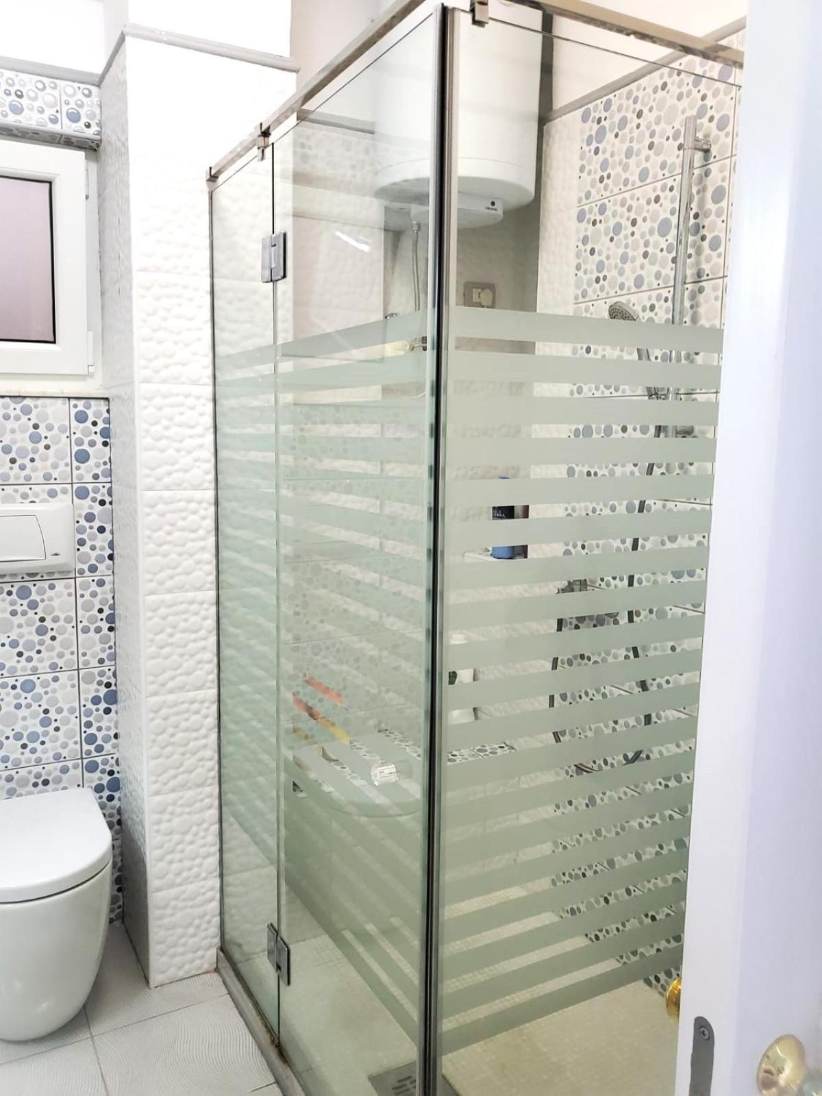 Sofia'S Holiday Apartment Vlore Bagian luar foto